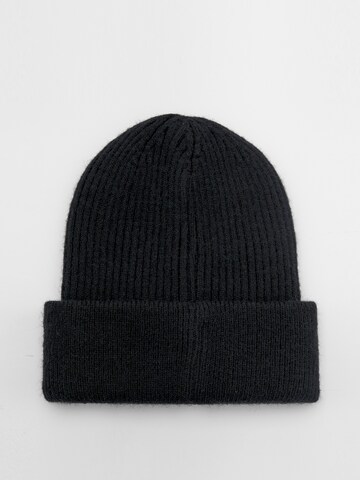 Bonnet Pull&Bear en noir