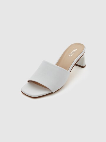 EDITED Sandal 'Remy Heels' i vit: framsida