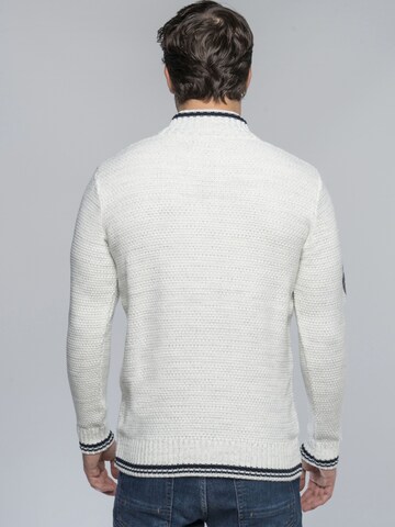 Pull-over CARISMA en blanc