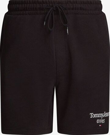 Tommy Jeans Regular Pants in Black: front