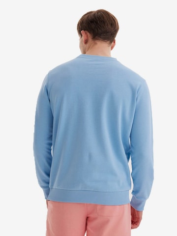 WESTMARK LONDON Sweatshirt 'VIEW SAIL ' i blå