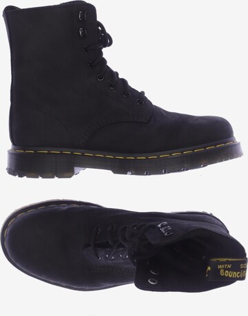 Dr. Martens Stiefel 40 in Schwarz: predná strana