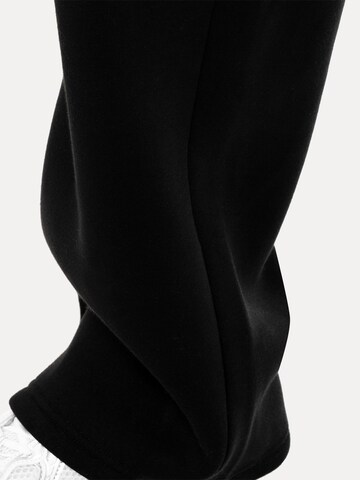 Smilodox Loosefit Oversize Jogginghose Oswin in Schwarz