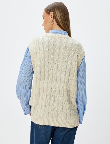 Koton Bodywarmer in Beige