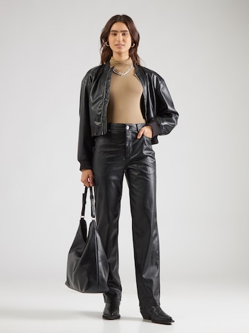 ONLY Regular Broek 'ONLSADIE' in Zwart