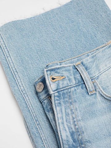 Regular Jeans 'Denis' de la MANGO pe albastru