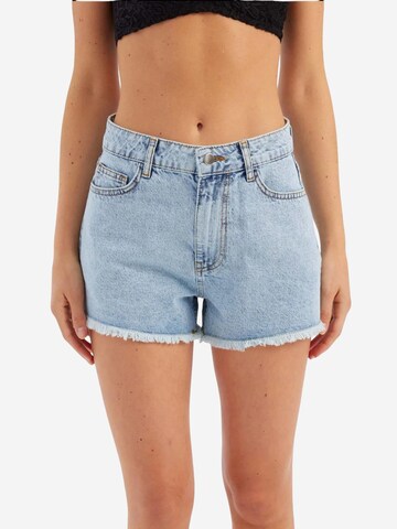 Hiccup Jeans 'Jeansshorts' in Blue: front