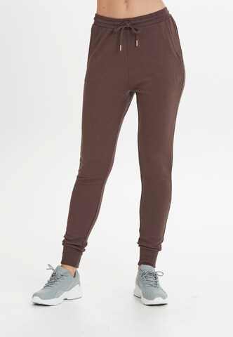 Athlecia Loosefit Jogginghose 'NIARY' in Braun: Vorderseite