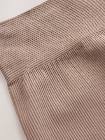 Skinny Leggings di Next in beige