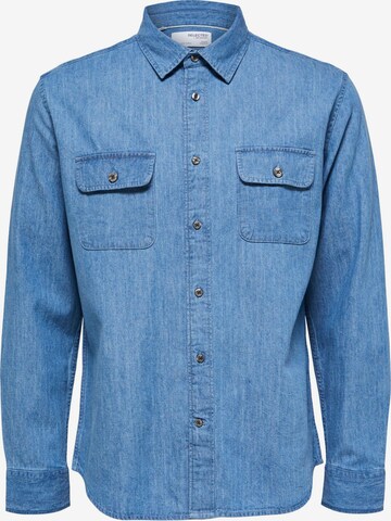 Coupe regular Chemise 'KIT' SELECTED HOMME en bleu : devant