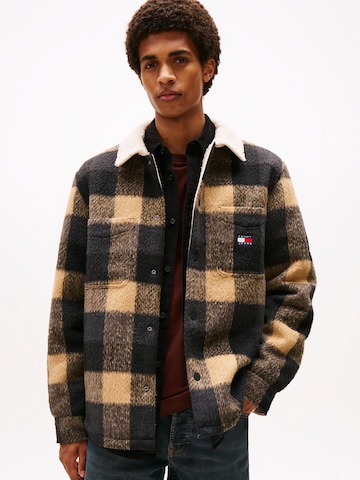Geacă de primăvară-toamnă de la Tommy Jeans pe negru: față