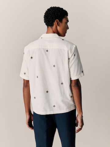 Next Regular fit Ing - bézs