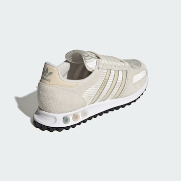 ADIDAS ORIGINALS - Zapatillas deportivas bajas 'La Trainer' en blanco