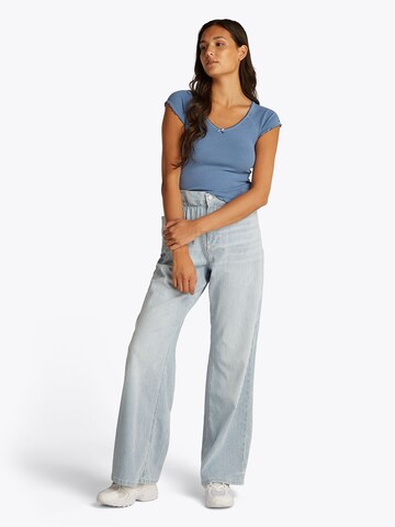 T-shirt Tommy Jeans en bleu