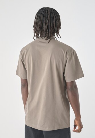 Cleptomanicx T-Shirt 'Ligull Boxy 2' in Braun