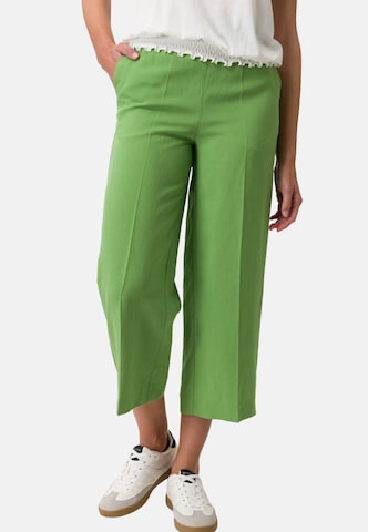 zero Loose fit Pleated Pants in Green: front