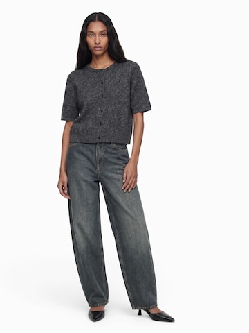VERO MODA Плетена жилетка 'VMDOFFY' в сиво