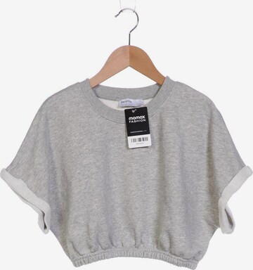 Bershka Top & Shirt in S in Grey: front