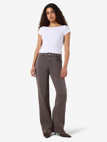Noisy may Regular Jeans 'NMYOLANDA' in Bruin