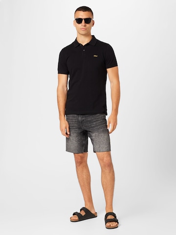 QS Regular Shorts in Grau