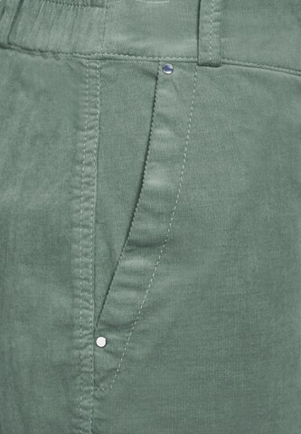 STREET ONE Regular Pants in Green