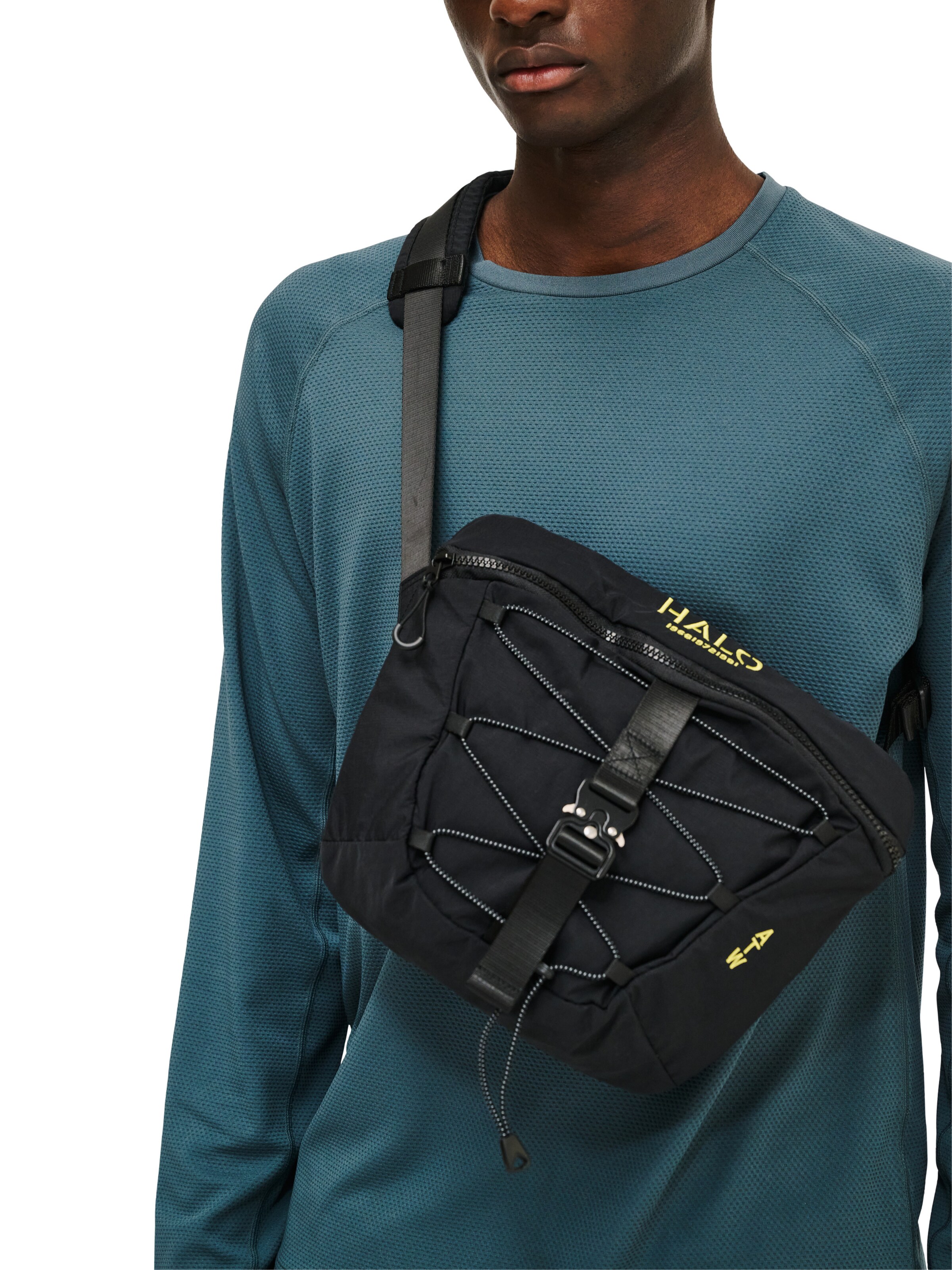 HALO Crossbody Bag in Black