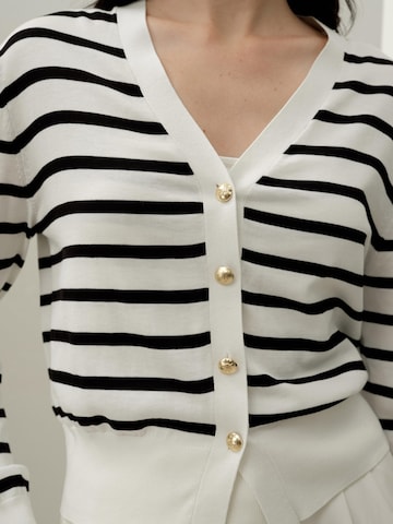 Lilysilk Sweater in White