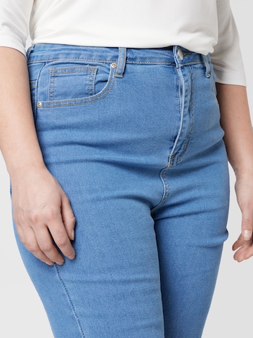 Nasty Gal Plus Skinny Jeans in Blau