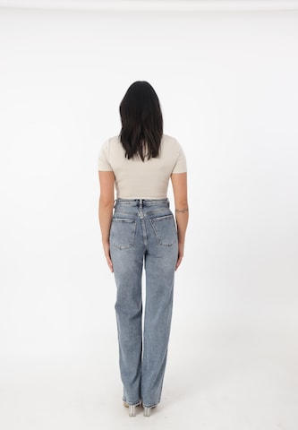 Elara Regular Jeans in Blau