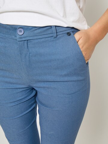 minus Regular Hose 'Carma' in Blau