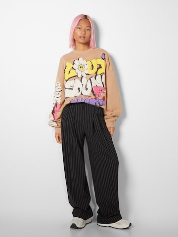 Bershka Sweatshirt in Braun