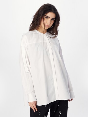 3.1 Phillip Lim - Blusa em branco: frente