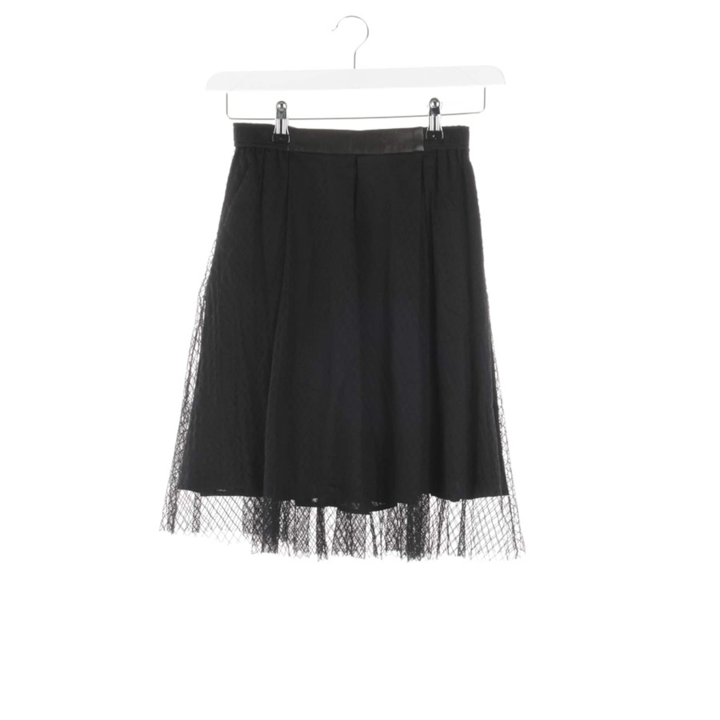 Maisonnoée Minirock XS in Schwarz: Vorderseite