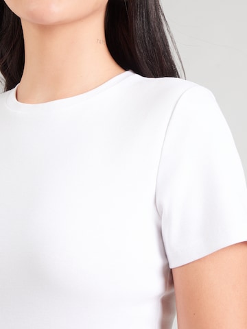 ONLY Μπλουζάκι 'ONLRILEY' σε λευκό