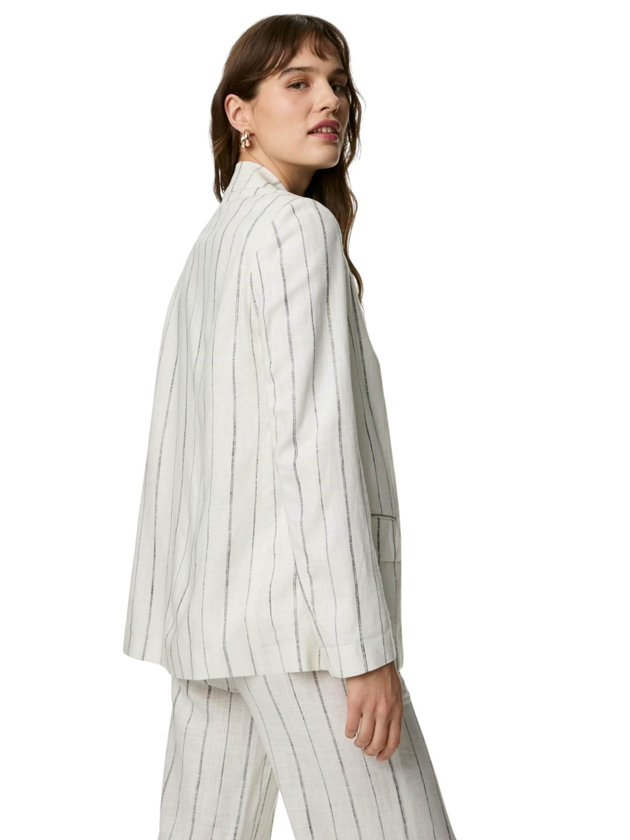 Marks & Spencer Blazers in Wit