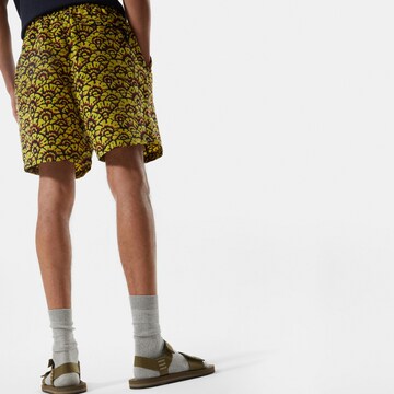 THE NORTH FACE Loosefit Shorts 'Train' in Gelb