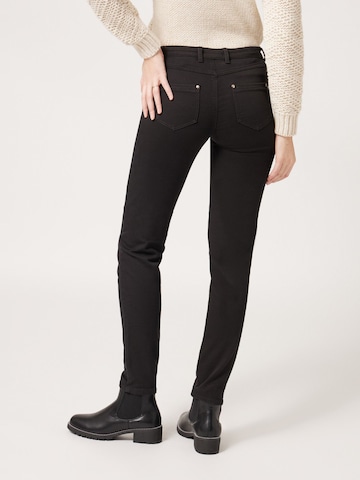 Coupe slim Pantalon 'Powi' NAF NAF en noir