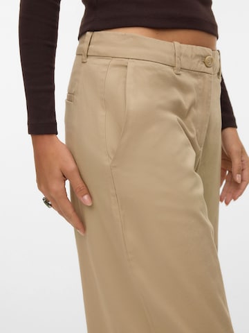 VERO MODA Wide Leg Hose 'AWVana' in Braun