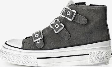 Sneaker bassa di CAFè NOIR in grigio: frontale