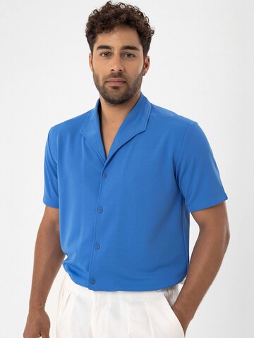 Coupe regular Chemise Dandalo en bleu