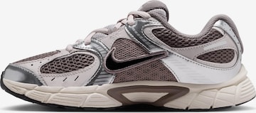 Nike Sportswear Sneaker 'V5 RNR GS' in Grau: Vorderseite