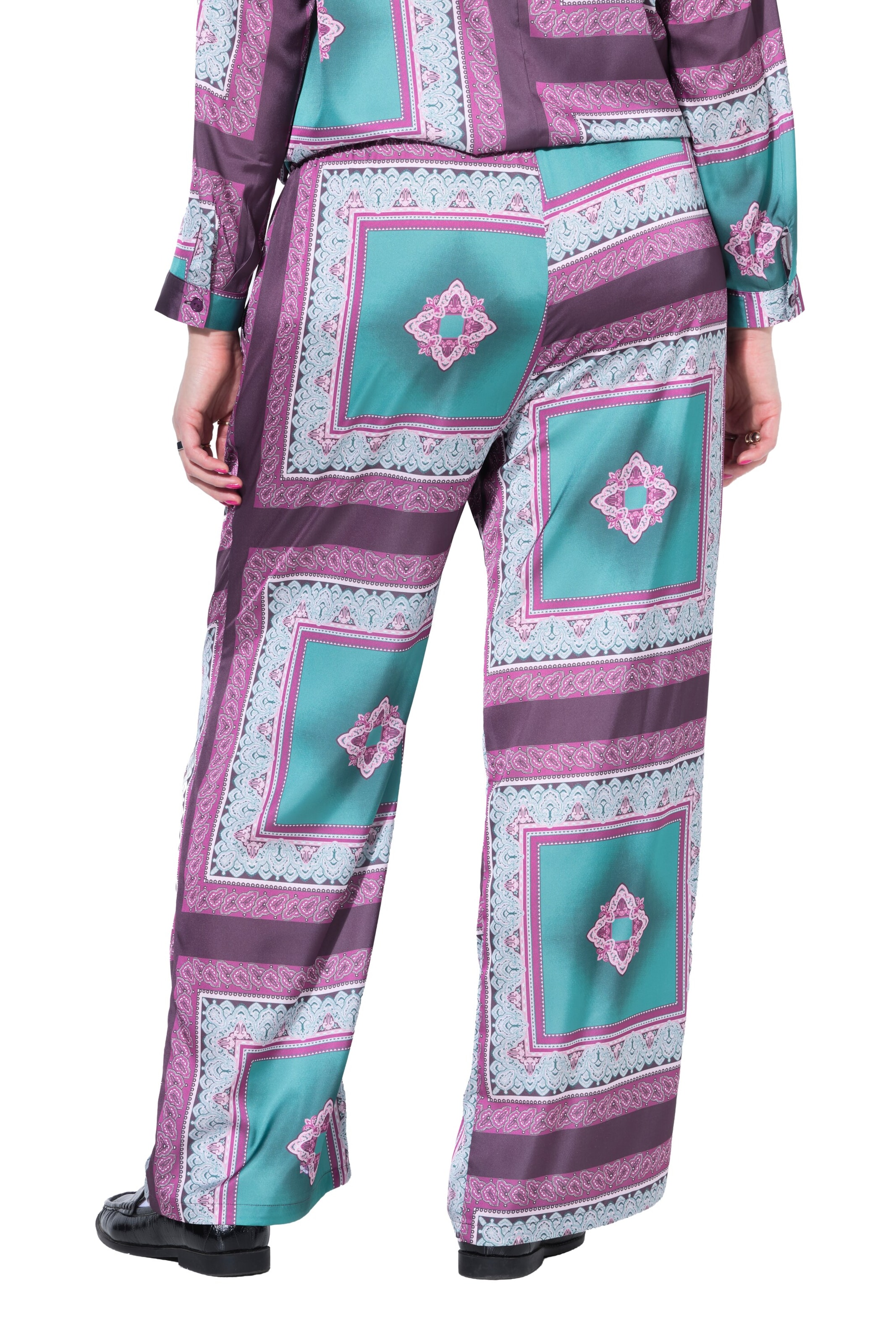 Studio Untold Wide leg Trousers in Mixed colours