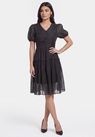 Robe faina en noir : devant