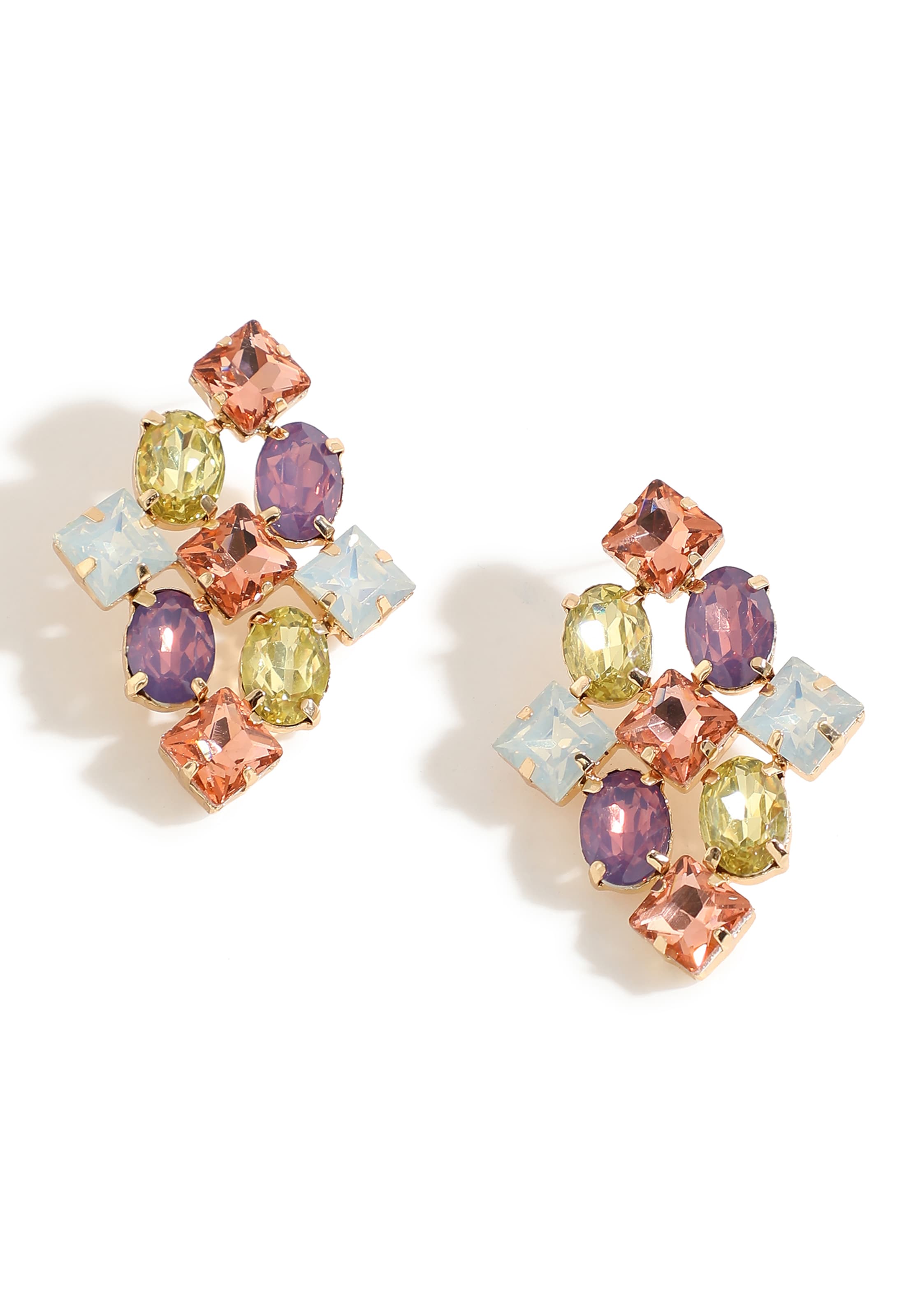 Boucles d'oreilles 'Ruth' SOHI en mélange de couleurs : devant