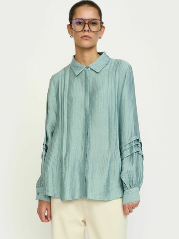 Soft Rebels Shirt ' SRCelyse ' in Groen: voorkant