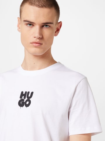 HUGO T-shirt 'Decali' i vit