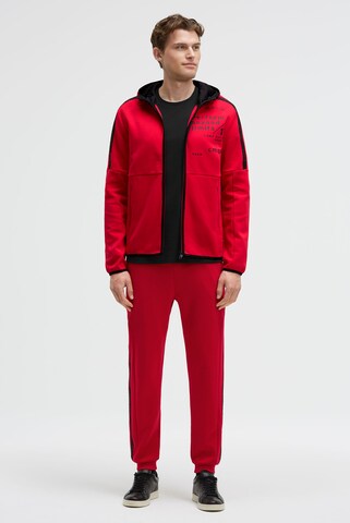 CAMP DAVID Sweatjacke in Rot
