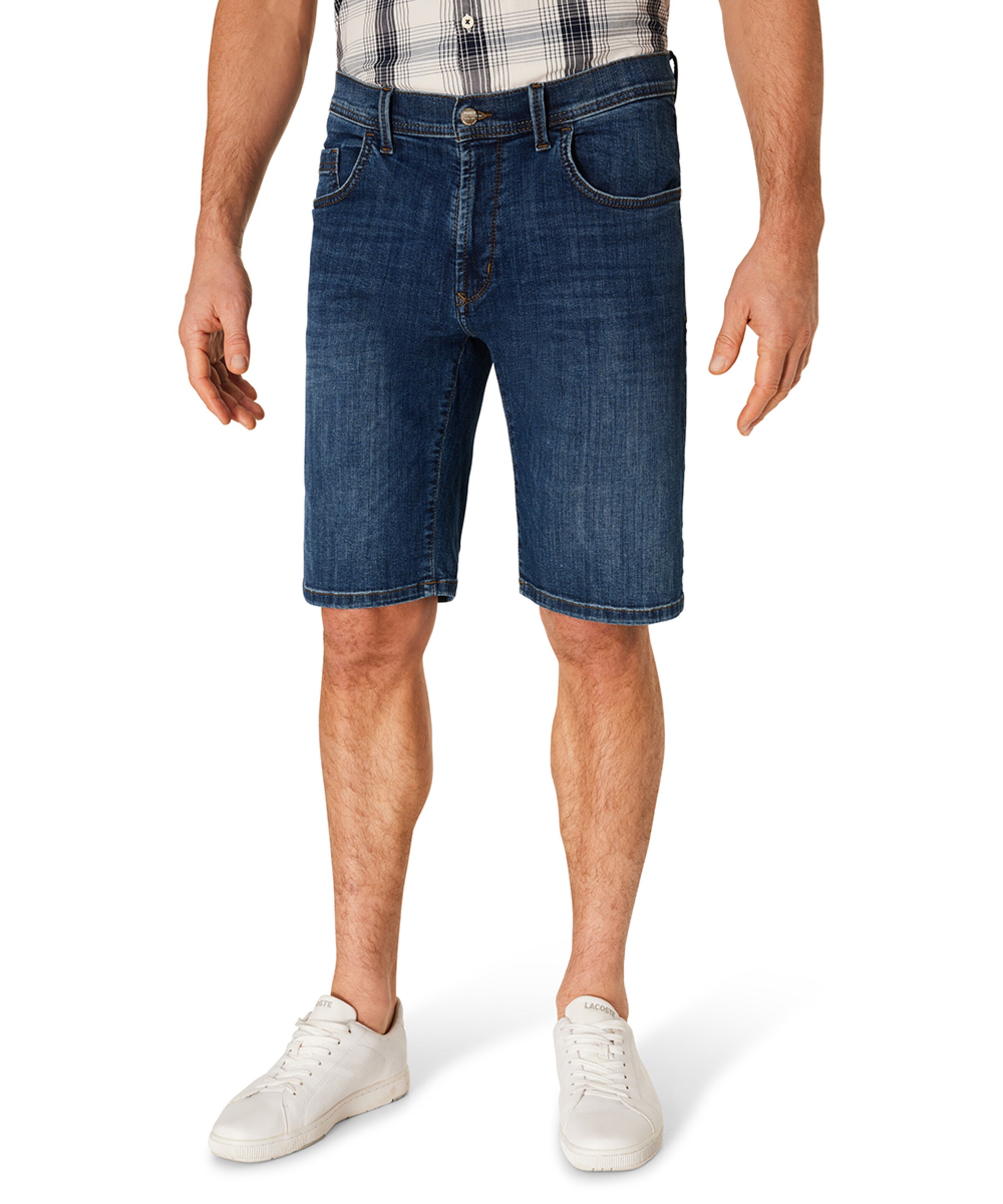 PIONEER Regular Jeans in Blue: front