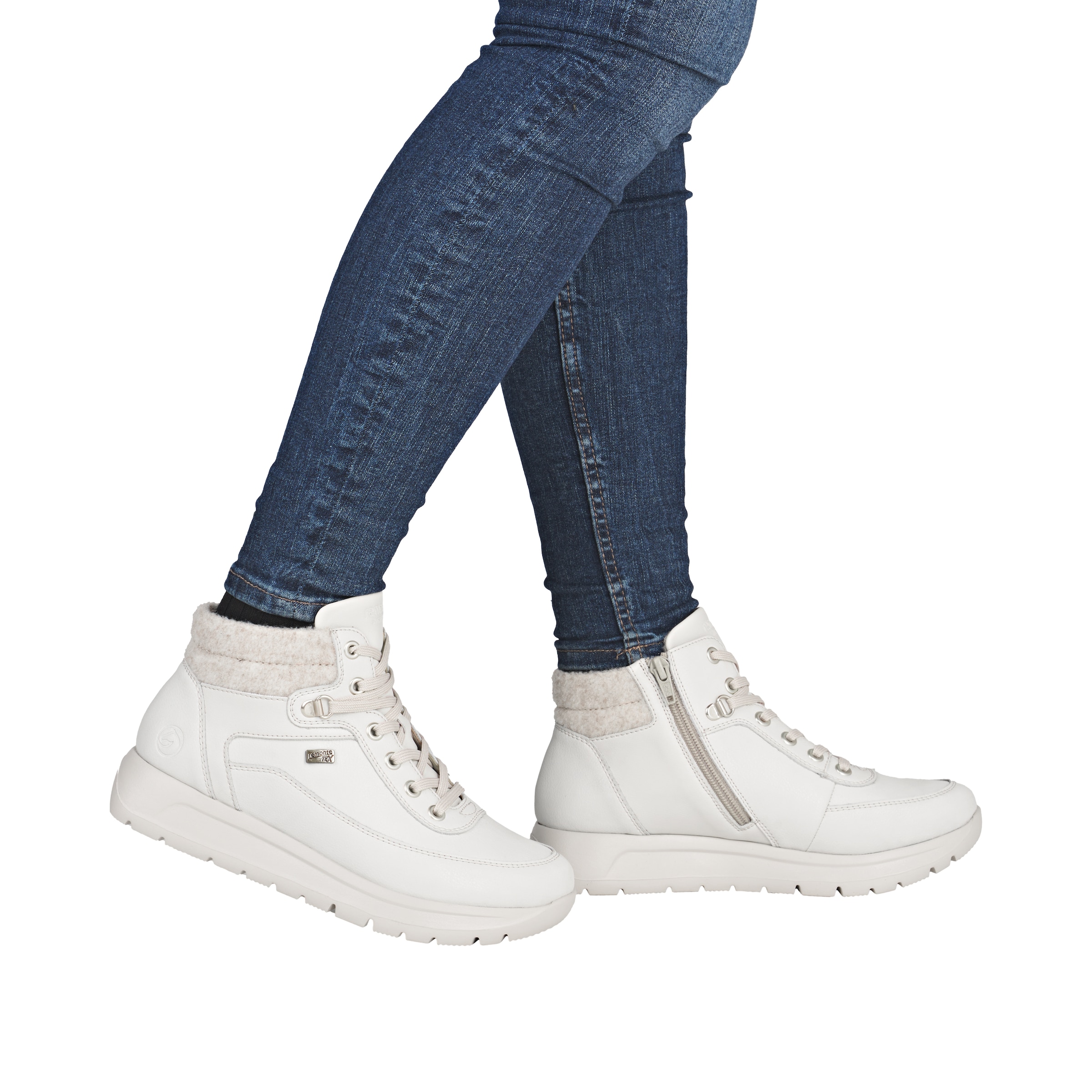 Bottines à lacets REMONTE en blanc