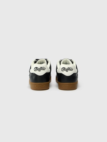 BUFFALO Låg sneaker 'Liberty One' i svart